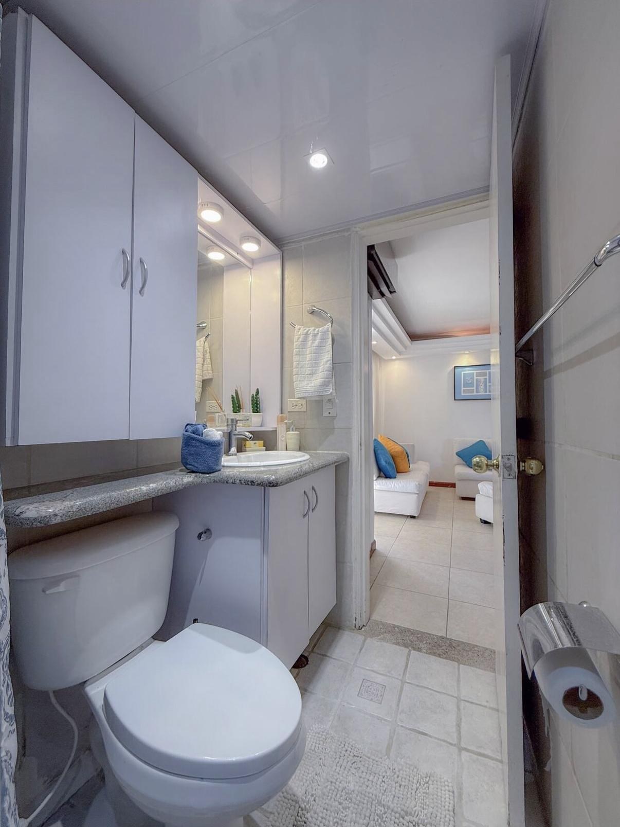 Baño 1 del apartamento